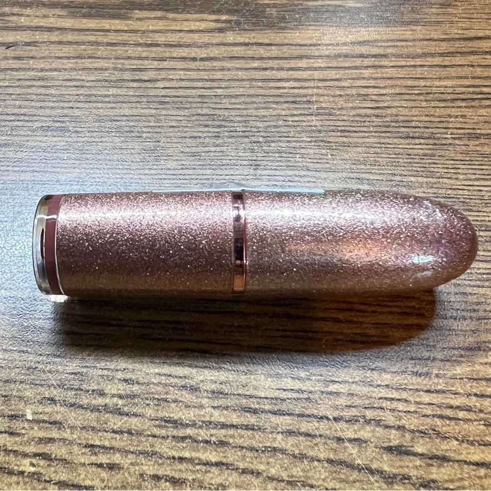 Makeup Revolution “Life On The Dance Floor” Guest List Lipstick Head Turner